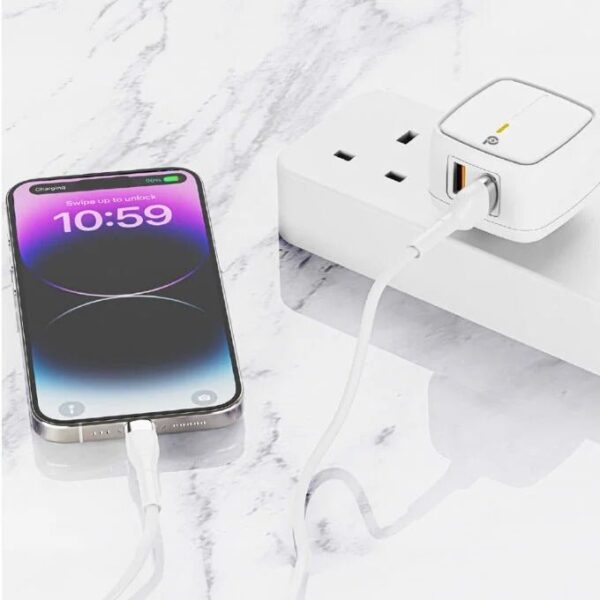 Powero+ British PD+QC Adapter 20WWith USB-C to USB-C Cable.